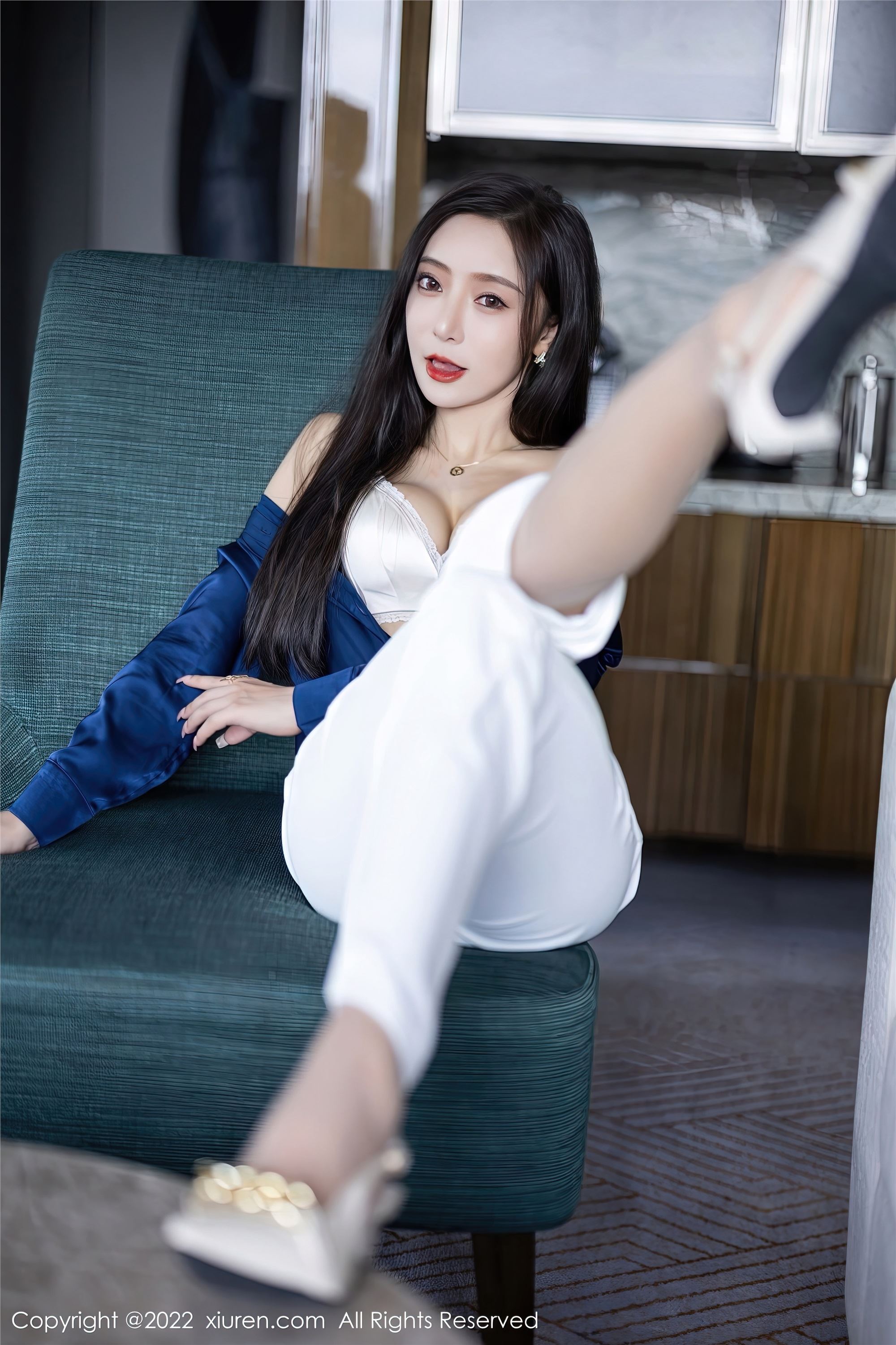 Xiuren秀人网 2022.11.01 NO.5790 王馨瑶yanni